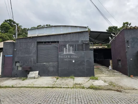 Imagem Aluga Galpão 500m², Azulejado todo, Monovia 2 toneladas, Doca, 5 banheiros , escritório por R$12.100,00/mês em Tanque Caio, Ribeirão Pires-SP