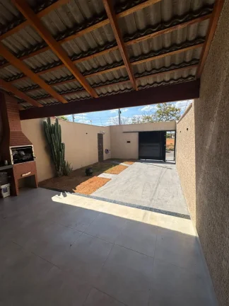 Imagem Casa 2/4 Com Suite No Monte Pascoal