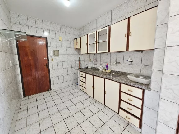 Imagem RESIDENCIAL TAPAJÓS. Este espaçoso apartamento de 3 quartos e 3 banheiros no bairro Parquelândia ...
