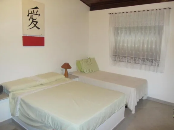 Imagem Casa em condomínio a venda na praia do Lazaro em Ubatuba!