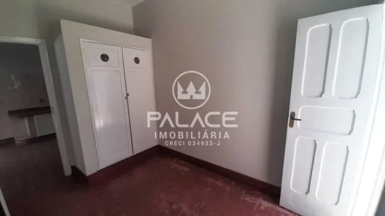 Imagem Excelente oportunidade para quem busca conforto, espaço e localização privilegiada!
 Casa muito b...