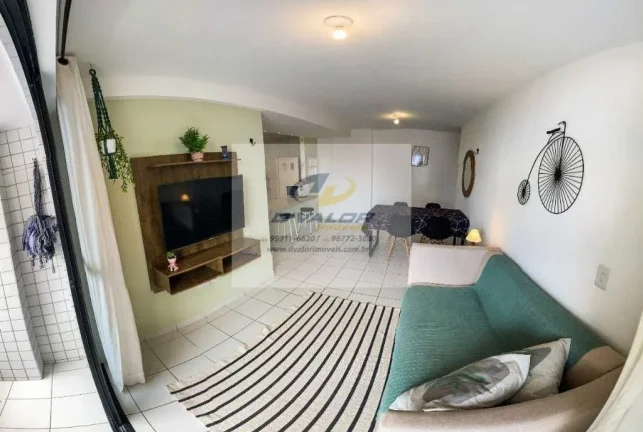 Imagem Vendo apartamento no Manaira- a 450 metros do mar, 2 quartos, sendo uma suíte