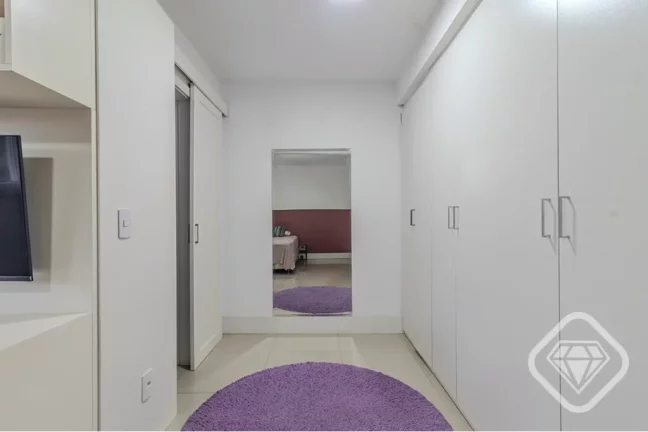 Imagem Casa com 4 dormitórios, 2 suítes, terraço e espaço gourmet no Tristeza

Casa em condomínio fech...
