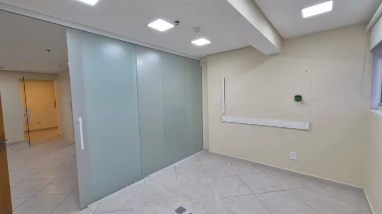 Imagem Sala Comercial para Venda e Locação-55 m²