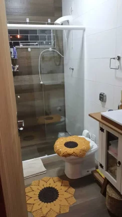 Imagem Casa com 2 dormitórios e 3 vagas de garagem no Centro de Tijucas