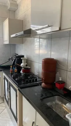Imagem Apartamento com 2 dormitórios para alugar, 52 m² por R$ 1.700,00/mês - Vila Perracini - Poá/SP