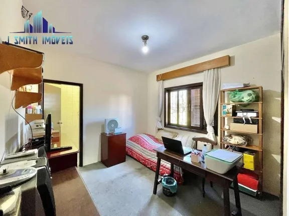 Imagem SUA CASA DE CAMPO NA GRANJA VIANA. TERRENO PLANO 1.980m². KM 22