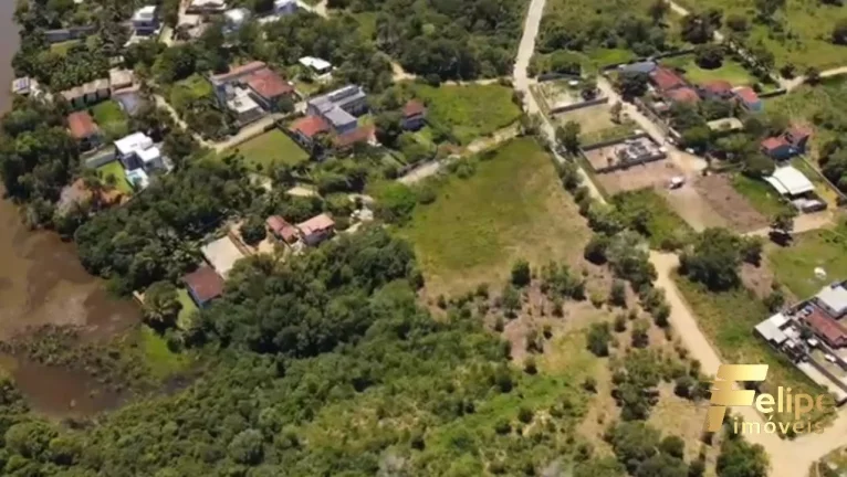 Imagem ÁREA COM LOCALIZAÇÃO PRIVILEGIADA NA ENSEADA AZUL / ES