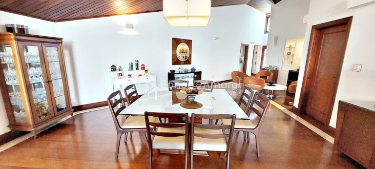 Imagem Casa Térrea a Venda, Linda, Charmosa e Aconchegante, Rica em Armários, Condomínio Fechado, Bairro...