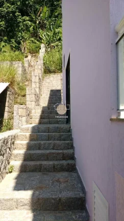 Imagem Casa encantadora na Estrada do Pontal — Venda e Locação