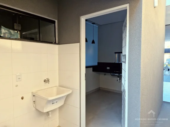 Imagem Casa térrea à venda Alto Padrão com 3 quartos na Vila Nasser bem localizada