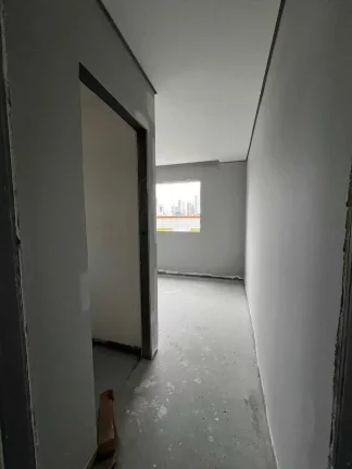 Imagem Apartamento em construção com 2 dormitórios sendo 1 suíte e 2 vagas de garagem em Balneário Camboriú