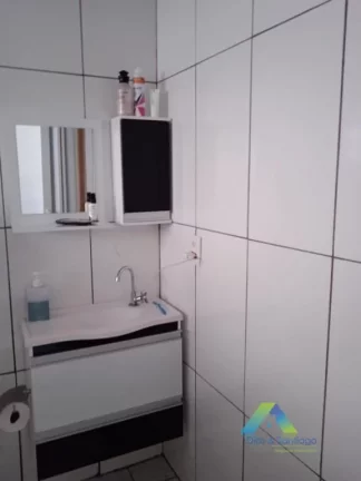 Imagem Sobrado com 4 dormitórios à venda por R$ 643.000 - Vila das Mercês - São Paulo/SP