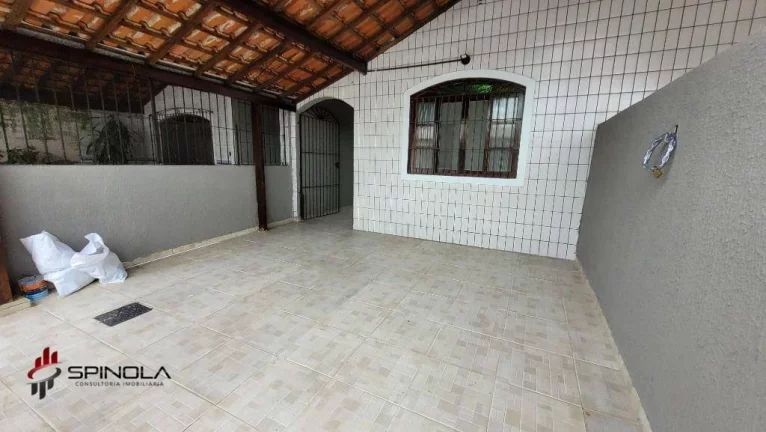 Imagem Casa com 1 dormitório à venda, 50 m² por R$ 330.000,00 - Ocian - Praia Grande/SP