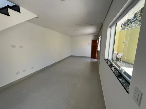 Imagem Casa para Venda em Santo André, Parque Jacatuba, 2 dormitórios, 2 suítes, 1 banheiro, 2 vagas