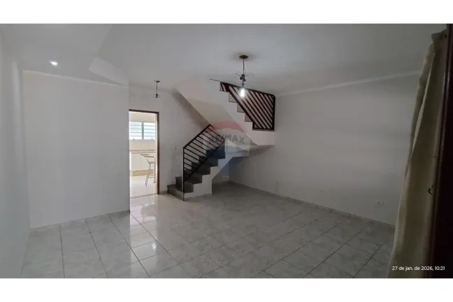 Imagem Sobrado Aconchegante no Jardim Saira | Qualidade de Vida, Conforto e Estilo em Sorocaba