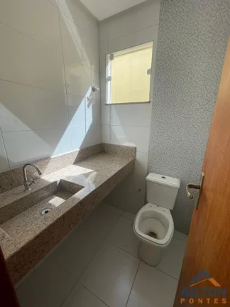 Imagem Casa Duplex com 3 Quartos à Venda em Itapebussu - Guarapari/ES