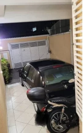 Imagem Casa à venda com 4 dorms e 4 vagas - Campo Grande