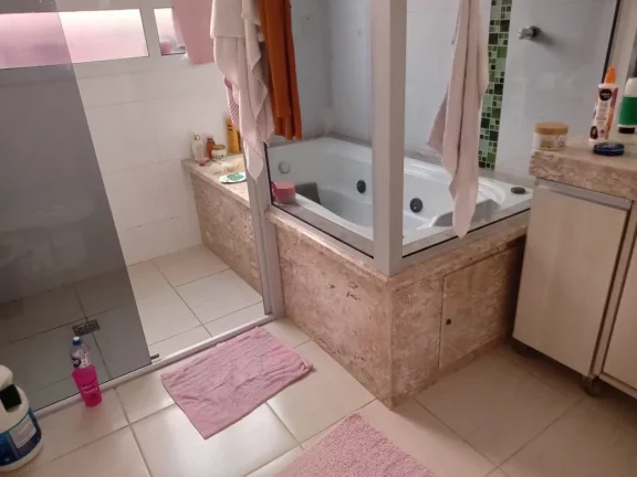 Imagem Casa com 4 dormitórios à venda, 165 m² por R$ 720.000,00 - Vila Das Flores - São José dos Campos/SP