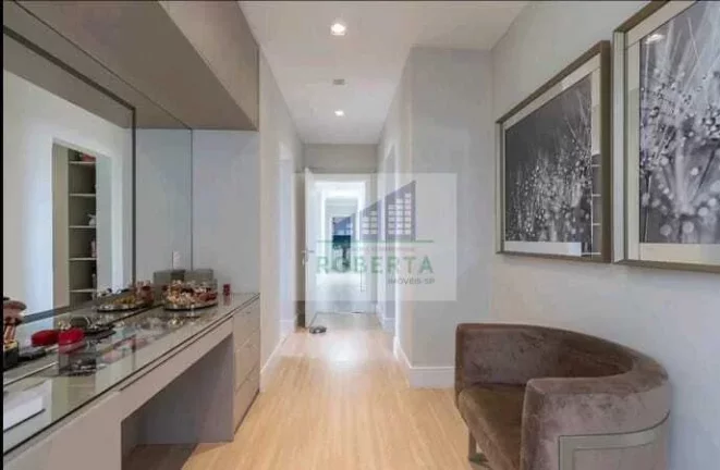 Imagem CASA À VENDA NO JARDIM PETRÓPOLIS COM 4 DORMITÓRIOS