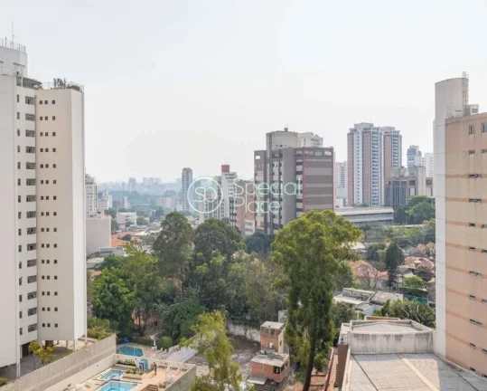 Imagem Muito amplo, janelão, com muita luz natural, em ótimo estado, 140 metros, 3 dormotórios, 1 suíte...