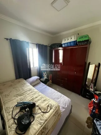 Imagem Casa à Venda no bairro Jardim Maracanã, em Uberaba - 2 Dormitórios e Móveis Planejados