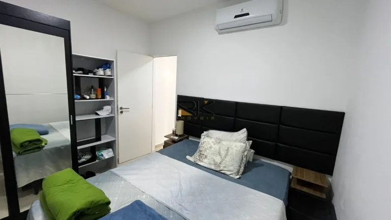 Imagem APARTAMENTO PRAIA GRANDE com 2 dormitórios sendo 1 suíte,1 vaga de garagem,varanda gourmet com churrasqueira,sala 2 ambientes