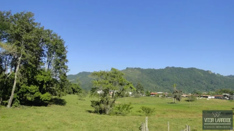 Imagem Terreno de 10,4 Hectares à Venda no Bairro Bom Pastor
