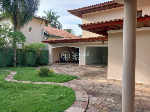 MARAVILHOSA CASA PARA REFORMA CIDADE JARDIM *380M2 AREA UTIL *520M2 TERRENO *04 QUARTOS SENDO 1 SUIT...