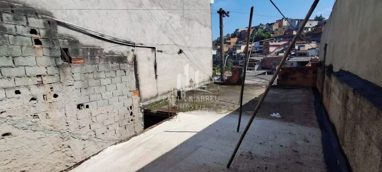 Imagem São 2 casas, 4 Cômodos e 2 Cômodos Grande, Já com Renda, 2 Vagas Pé direito 5mts no Jardim Zaíra 3 em Mauá