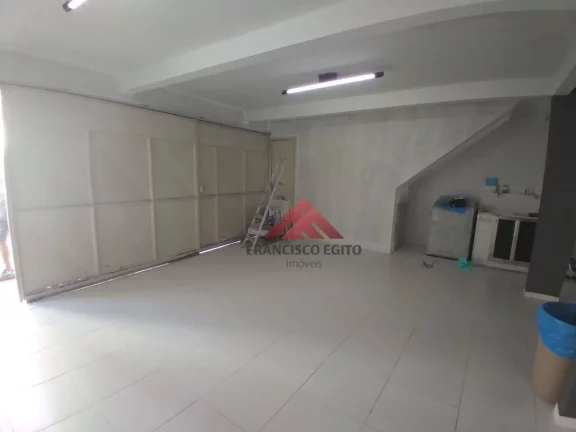 Imagem Casa com 3 dormitórios para alugar por R$ 2.144,70/mês - Centro - São Gonçalo/RJ