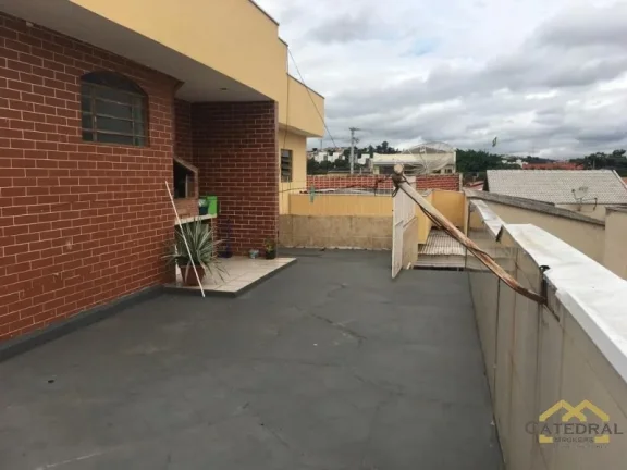 Imagem Casa a Venda na Vila Liberdade com 3 quartos e churrasqueira - Jundiaí/SP