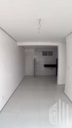 Imagem Apartamento com 3 dormitórios à venda por R$ 295.731 - Uruguai - Teresina/PI