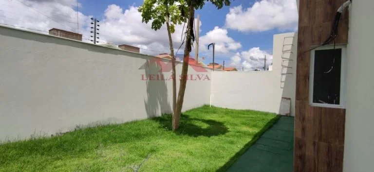 Imagem Casa em Condomínio para Venda em Teresina, Morros, 4 dormitórios, 1 suíte, 2 banheiros, 2 vagas