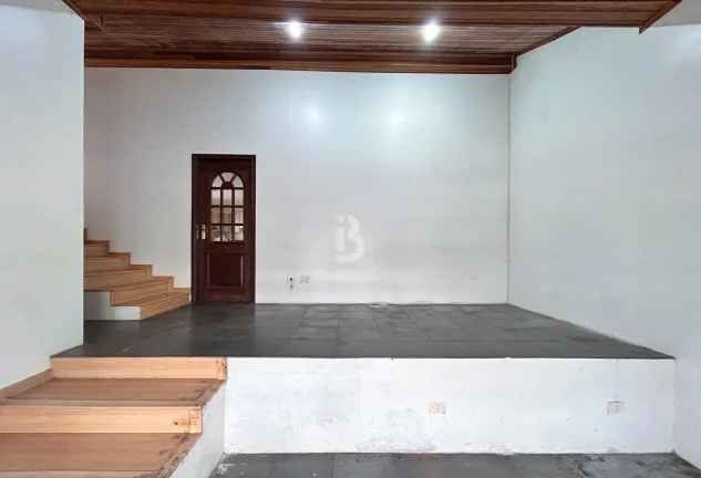Imagem Sobrado 3 Quartos a venda no Boa Vista – Curitiba