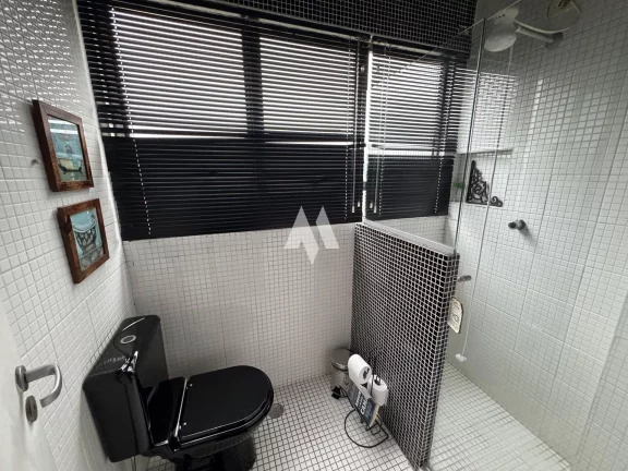 Imagem Cobertura com 3 Quartos e 2 Vagas à Venda no Centro em São Vicente/SP