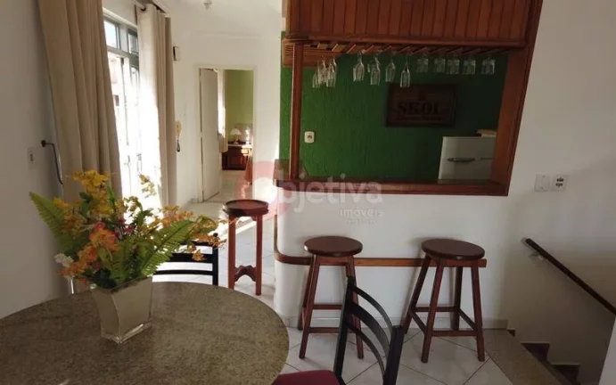Imagem Cobertura de 3 quartos a venda no bairro Algodoal em Cabo Frio