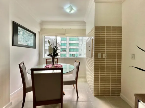 Imagem Apartamento 2 Dormitórios - Bairro Centro