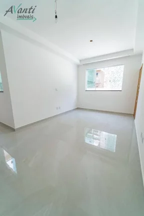Imagem Casa sobreposta à venda no Campo Grande em Santos – 3 suítes, 4 vagas – R$ 1.300.000