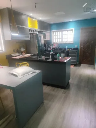 Imagem Venda Imperdível: Casa no Jardim das Indústrias com 3 Quartos e Suíte!"