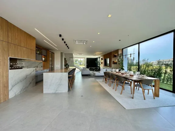 Imagem Casa em Condominio 5 Dormitórios - Bairro xangri-la