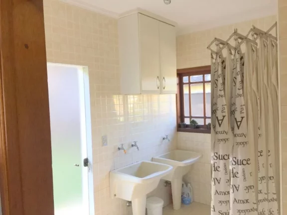 Imagem Sobrado com 4 dormitórios à venda, 400 m² por R$ 2.500.000,00 - Jardim Fazenda Rincao - Aruja V - Arujá/SP