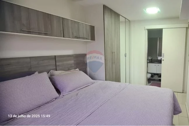 Imagem Apartamento à venda com 2 quartos, 1 suíte com 64 m² em Vila Valqueire-RJ