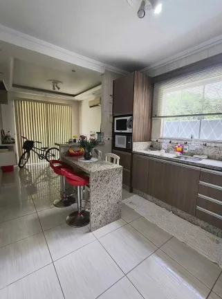 Imagem Casa com 2 dormitórios e 2 vagas de garagem - João Costa | Joinville/SC