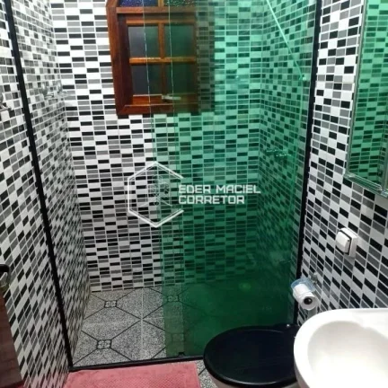Imagem Apresentamos este belo sobrado com terreno amplo de 380m² e 159m² de área construída, ideal para...
