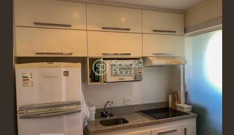 Imagem Amplo apartamento à venda com 1 quarto, sendo 1 suíte, e 1 banheiro no total. Este apartamento é ...