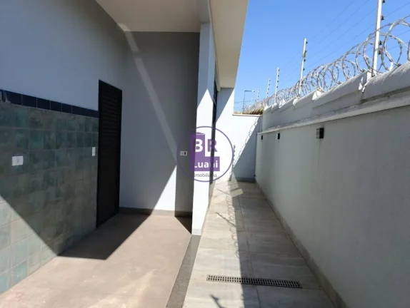 Imagem Casa a venda no Condomínio Golden Hill