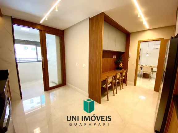 Imagem Apartamento decorado beira mar alto padrão 4 suítes com 3 vagas de garagem a venda na Praia do Morro - Guarapari/ES