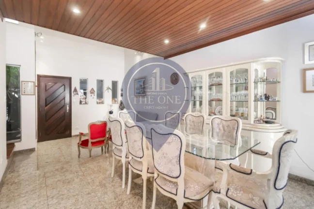Imagem Casa à venda em São Paulo - Ipiranga: 3 quartos, 2 salas, 2 banheiros, 2 vagas de garagem, 150m². Imperdível!