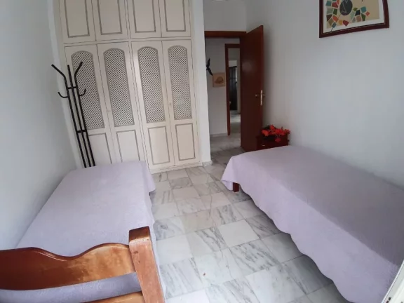Imagem APTO. MOBILIADO, 03 DORMITÓRIOS (01 SUÍTE COM VISTA P/ O MAR)